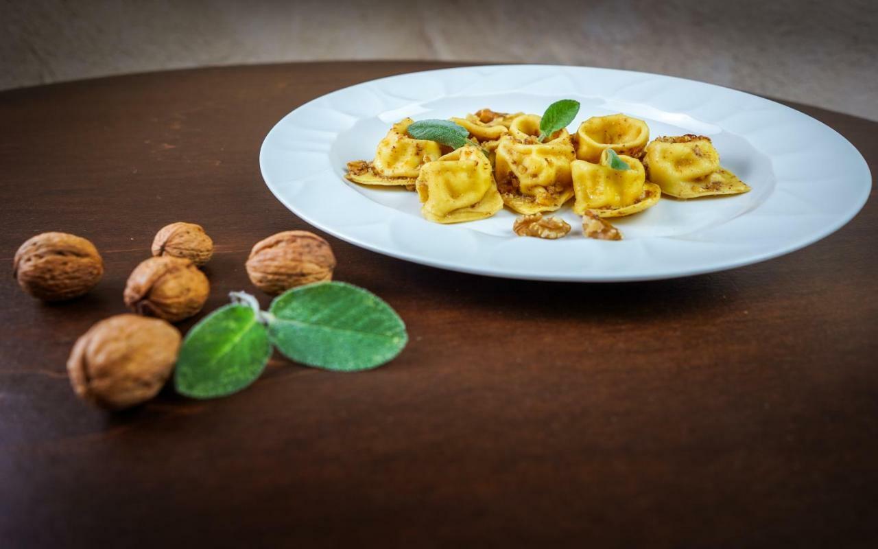 Palazzo Cestari Hotel Montesano sulla Marcellana Ngoại thất bức ảnh